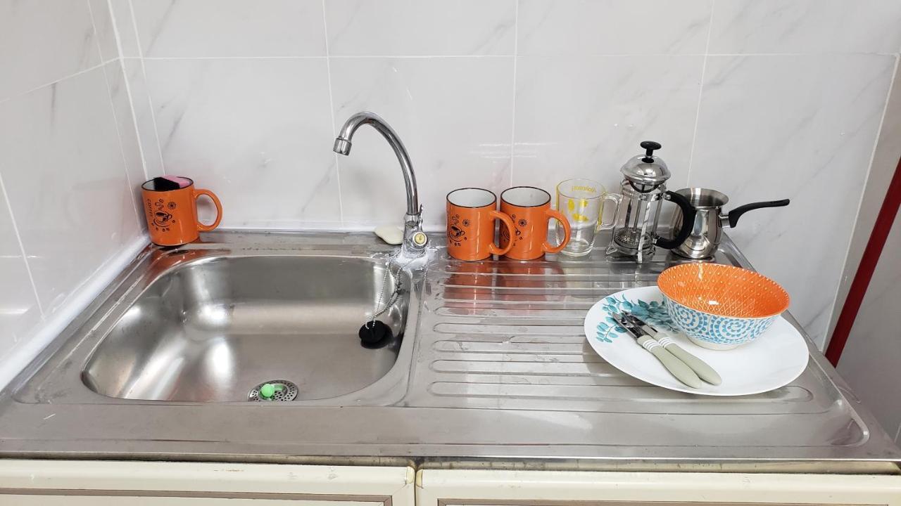 Yahia Guest House Abou Dabi Extérieur photo